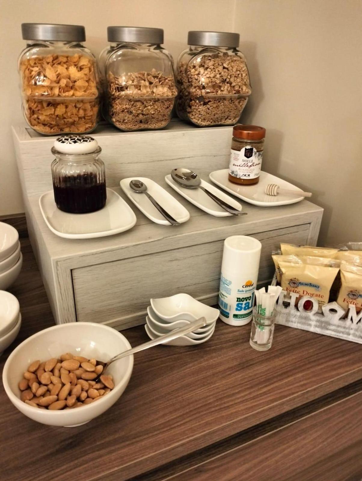 Antica Dimora Luxury Rooms Barletta Exteriör bild